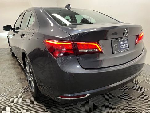 Used 2016 Acura TLX w/ Technology Package FWD image 21