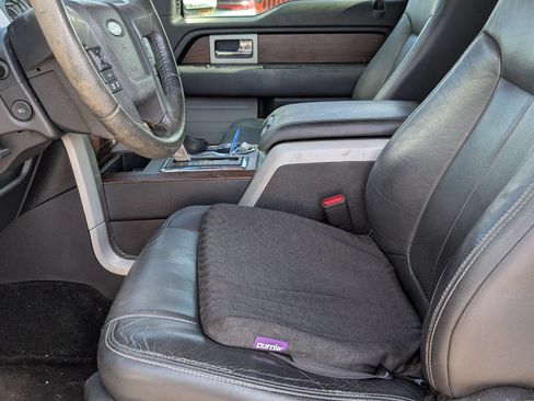 Used 2014 Ford F150 Lariat w/ Equipment Group 502A Luxury RWD image 8