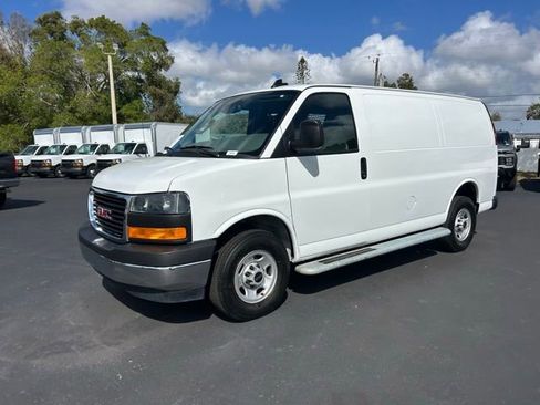 Used 2024 GMC Savana 2500 w/ Driver Convenience Package image 3