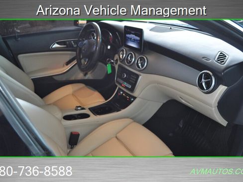 Used 2018 Mercedes-Benz CLA 250 image 33