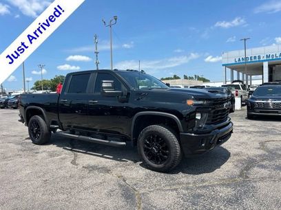 Used 2025 Chevrolet Silverado 2500 Custom w/ Custom Value Package