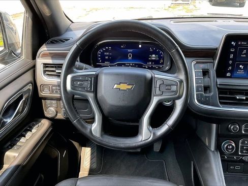 Used 2023 Chevrolet Tahoe LT w/ Luxury Package AWD/4WD image 10