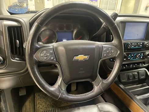 Used 2016 Chevrolet Silverado 1500 LTZ w/ LTZ Plus Package AWD/4WD image 10