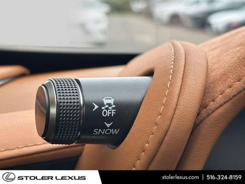 Used 2018 Lexus LC 500 Coupe w/ Sport Package RWD image 26