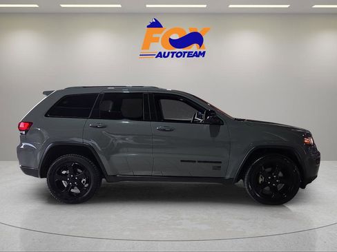 Used 2021 Jeep Grand Cherokee Freedom Edition AWD/4WD image 5