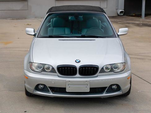 Used 2005 BMW 330Ci Convertible image 21