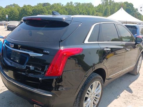 Used 2017 Cadillac XT5 Premium Luxury image 3