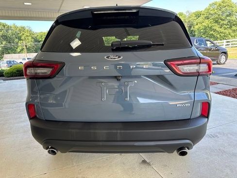Used 2025 Ford Escape ST-Line Select AWD/4WD image 8