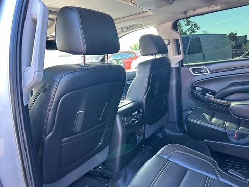 Used 2016 GMC Yukon XL Denali w/ Open Road Package AWD/4WD image 17