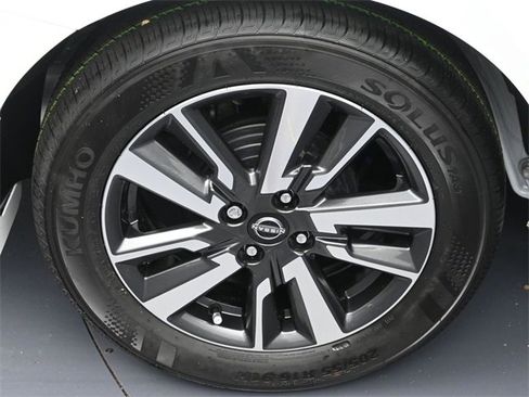 New 2025 Nissan Versa SV w/ Trunk Package image 5