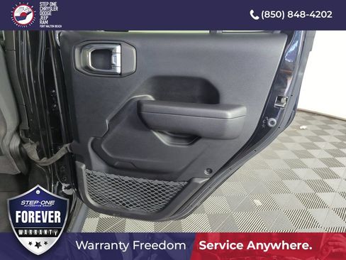 Used 2023 Jeep Wrangler Unlimited Rubicon 4xe AWD/4WD image 27