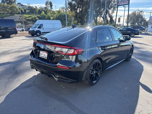Used 2024 Honda Civic Sport image 8