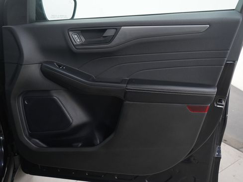 Used 2024 Ford Escape Active image 12