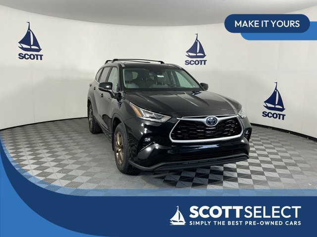 Used 2023 Toyota Highlander Bronze Edition AWD/4WD image 1