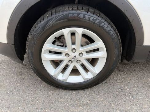 Used 2015 Ford Explorer FWD image 11