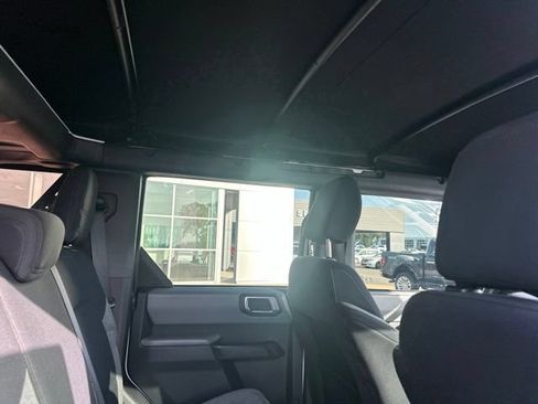 Certified 2023 Ford Bronco 4-Door AWD/4WD image 18