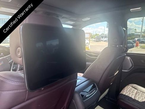 Certified 2023 Cadillac Escalade ESV Sport Platinum w/ LPO, ONYX Package AWD/4WD image 16