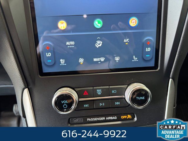 Used 2024 Ford Edge SEL w/ Convenience Package AWD/4WD image 3