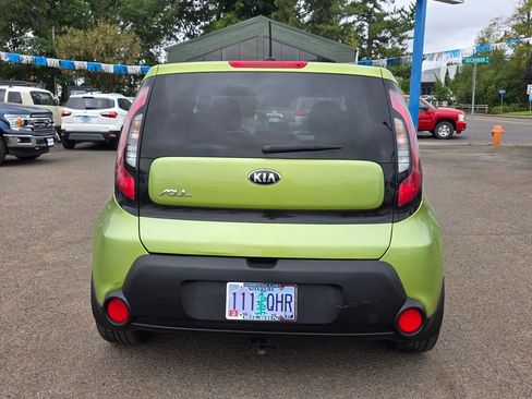 Used 2016 Kia Soul image 4