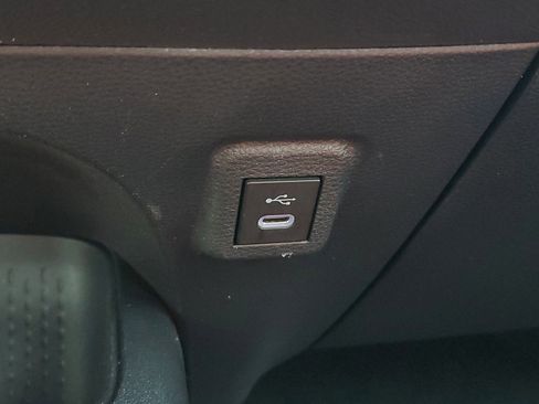 Certified 2024 Toyota Corolla SE image 27