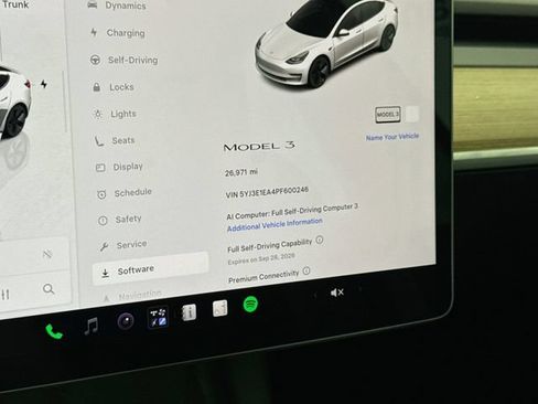 Used 2023 Tesla Model 3 Standard Range RWD image 11
