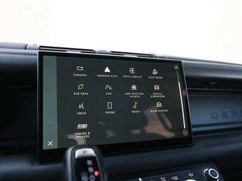 Used 2023 Land Rover Defender 110 X image 44