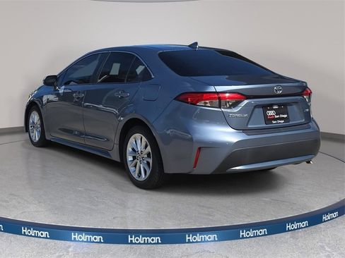 Used 2020 Toyota Corolla XLE w/ Carpet Mat Package (TMS) image 6