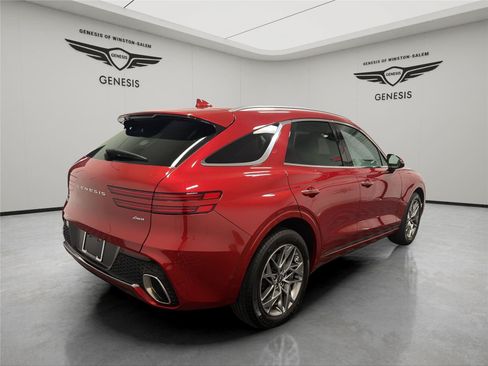 Used 2025 Genesis GV70 2.5T w/ Select Package AWD/4WD image 5