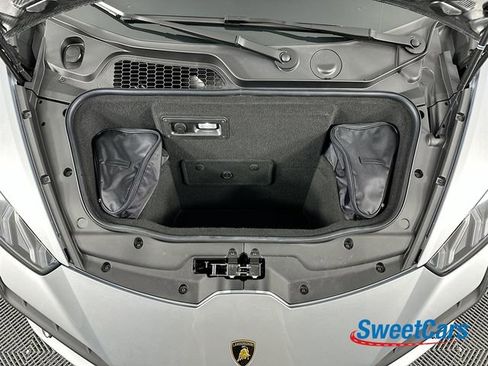Used 2023 Lamborghini Huracan Tecnica RWD image 34