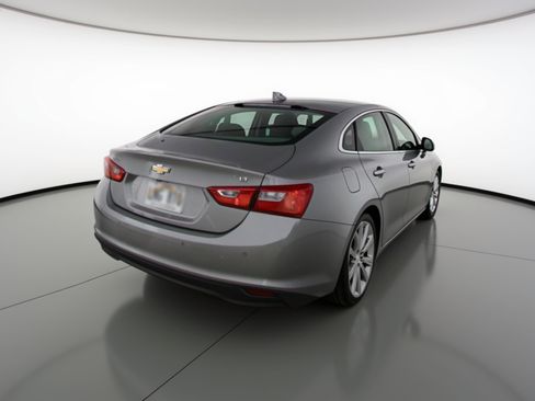 Used 2024 Chevrolet Malibu LT image 9