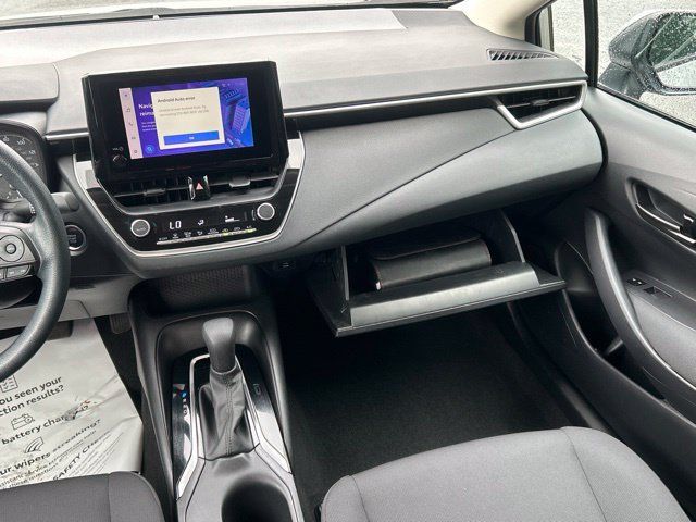 Used 2024 Toyota Corolla LE w/ LE Convenience Package FWD image 36