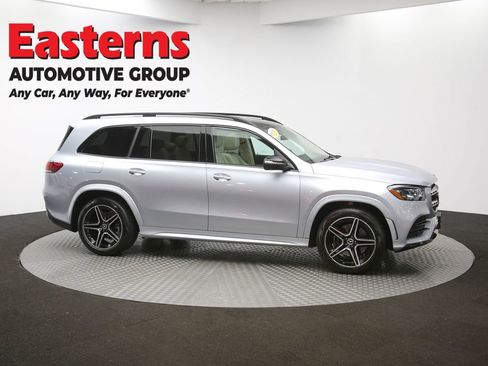 Used 2023 Mercedes-Benz GLS 450 4MATIC w/ AMG Line Exterior image 51