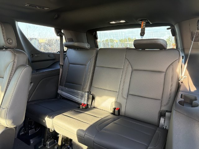New 2026 Chevrolet Tahoe High Country w/ Sun And Tow Package AWD/4WD image 21