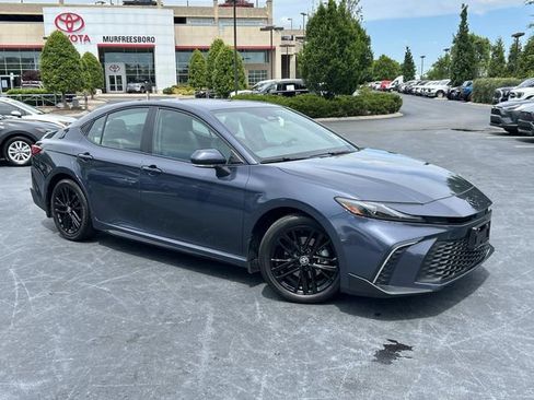 Used 2026 Toyota Camry SE w/ Convenience Package FWD image 2