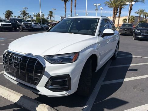 Used 2021 Audi Q5 2.0T Premium w/ Convenience Package AWD/4WD image 1
