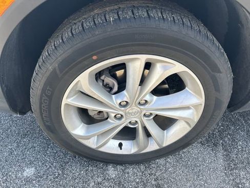 Used 2023 Buick Encore GX Preferred w/ Cold Weather Comfort Package image 10