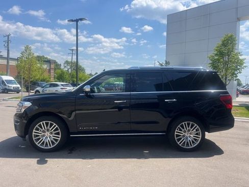 Used 2023 Ford Expedition Platinum AWD/4WD image 8