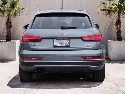 Used 2016 Audi Q3 2.0T Prestige AWD/4WD image 6