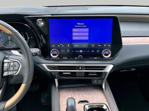 Used 2024 Lexus RX 350 Premium w/ Accessory Package (Z1) FWD image 7