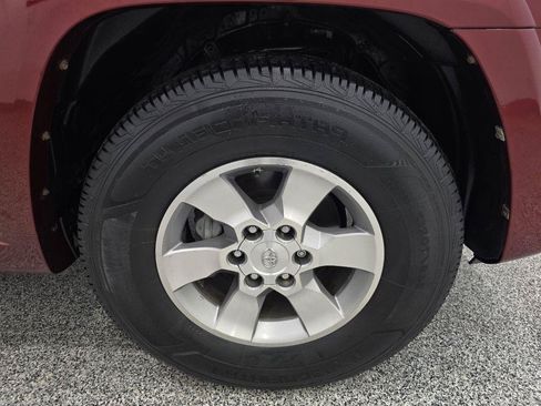 Used 2010 Toyota 4Runner SR5 RWD image 33