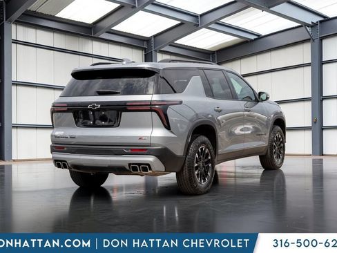Used 2025 Chevrolet Traverse Z71 AWD/4WD image 26