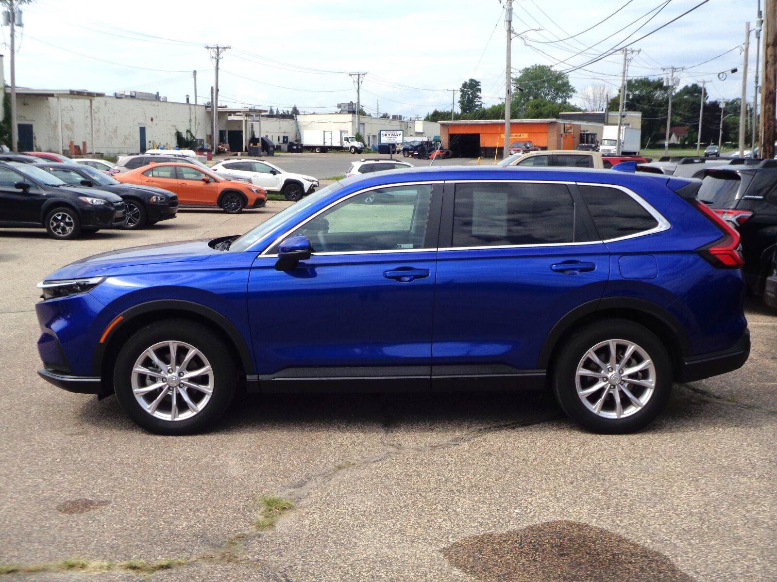 Used 2024 Honda CR-V EX image 5