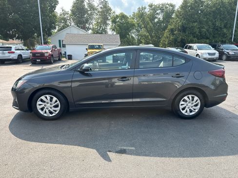Used 2020 Hyundai Elantra SE FWD image 6