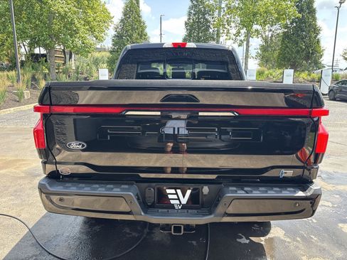 Used 2024 Ford F150 Lightning Lariat AWD/4WD image 8