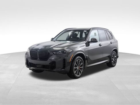 New 2026 BMW X5 xDrive50e image 1
