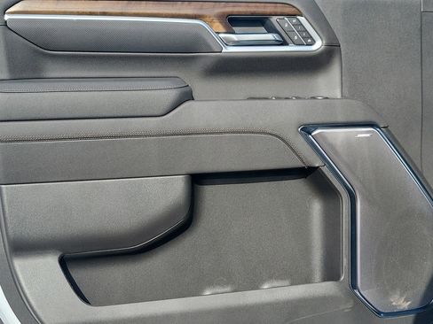 New 2026 Chevrolet Silverado 3500 High Country w/ Technology Package image 24