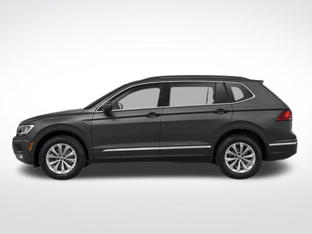 Used 2020 Volkswagen Tiguan SE w/ Panoramic Sunroof Package AWD/4WD image 24