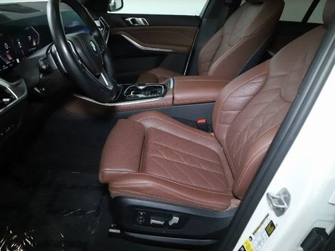 Certified 2024 BMW X5 xDrive40i w/ Parking Assistance Package AWD/4WD image 20