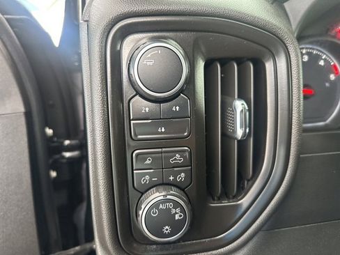 Used 2024 Chevrolet Silverado 2500 Custom w/ Custom Value Package image 13