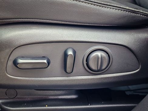 Certified 2023 Buick Encore GX Select w/ Sport Touring Package image 17